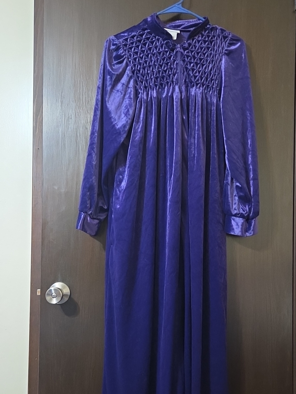 National Ladies purple zipper down long robe luxurious plush velvet    XL